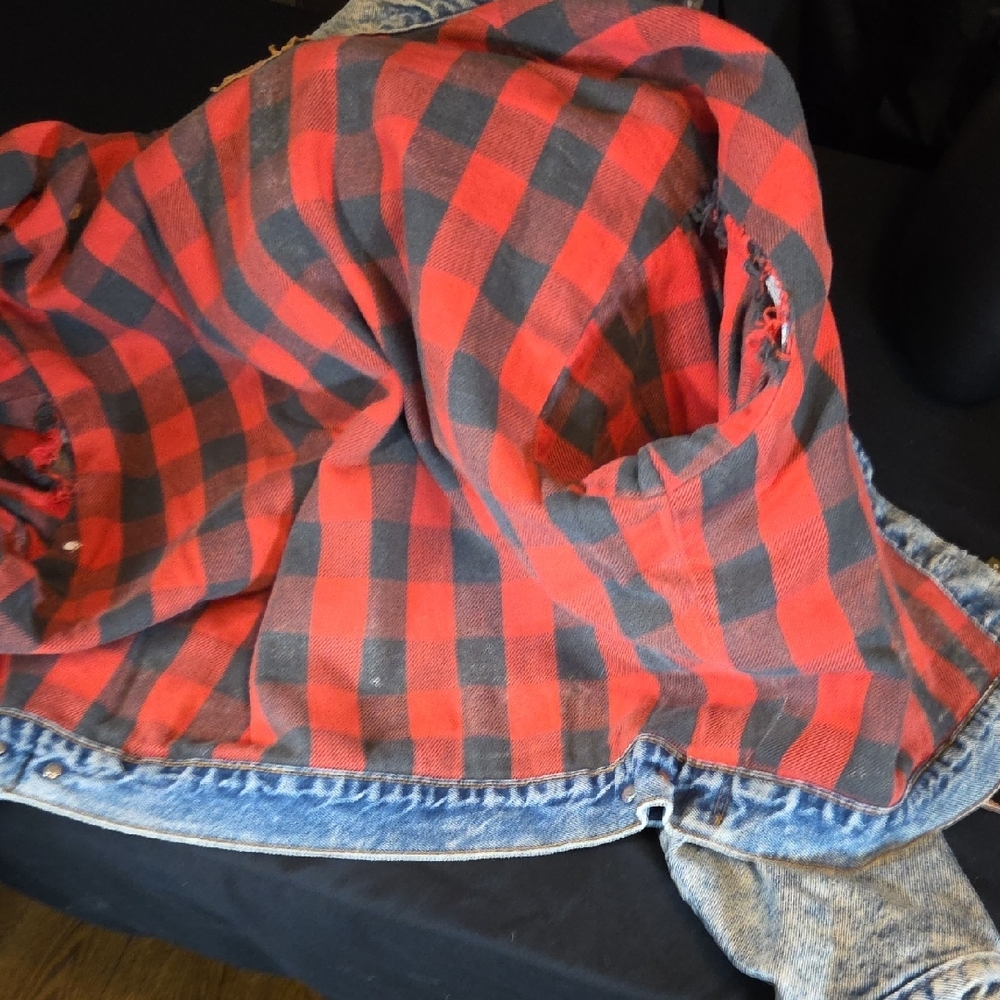 Levi's Acid Wash Blue Denim Trucker Jacket - Men - Picture 8 of 13